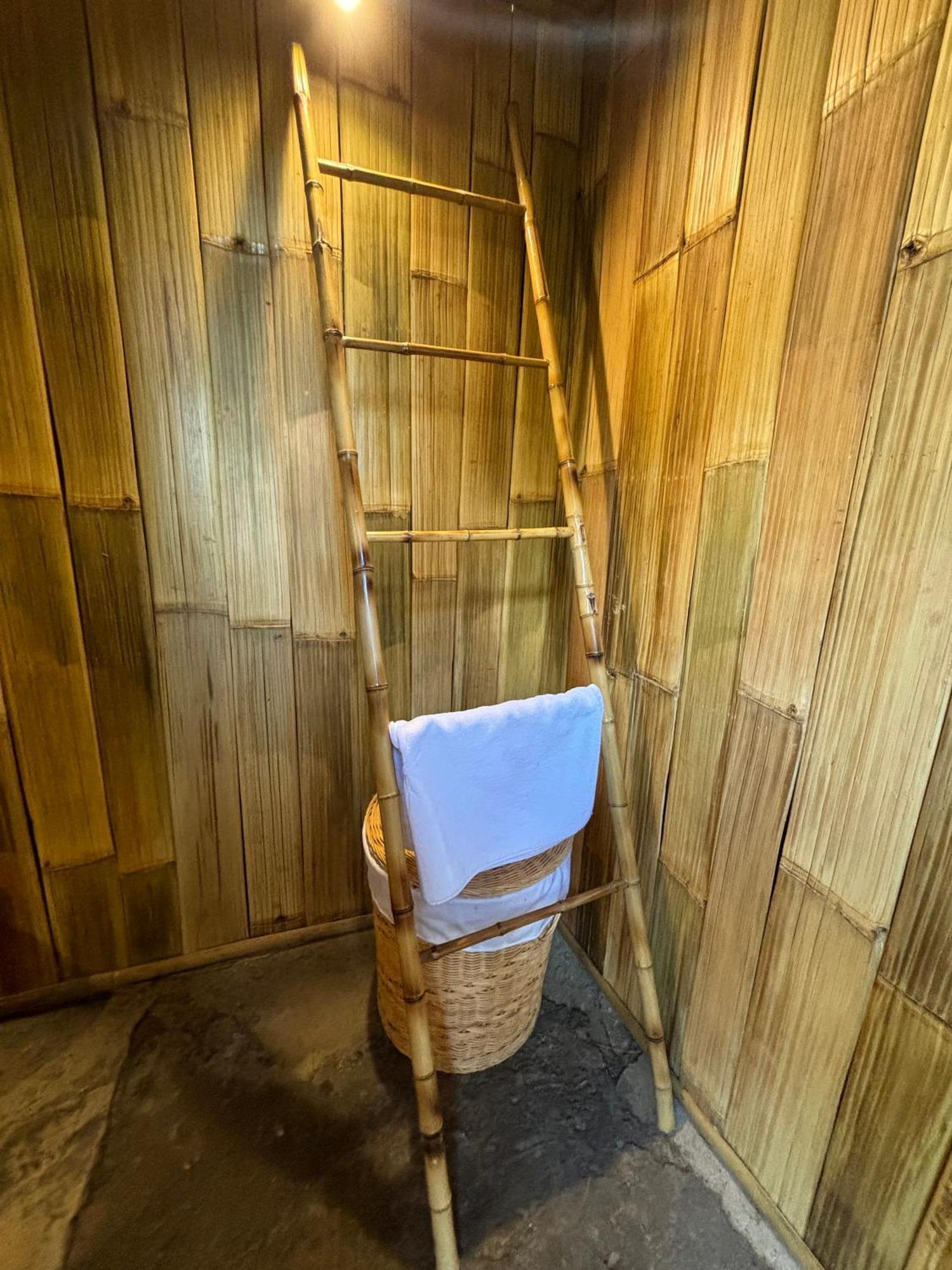 Kawig Bamboo House - Ricefield View, Eco Bamboo Home Tampaksiring Bagian luar foto